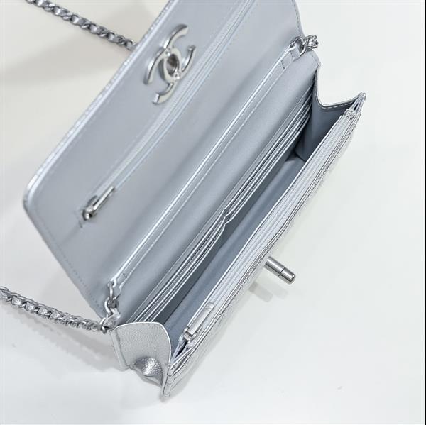 2026127205129853 560